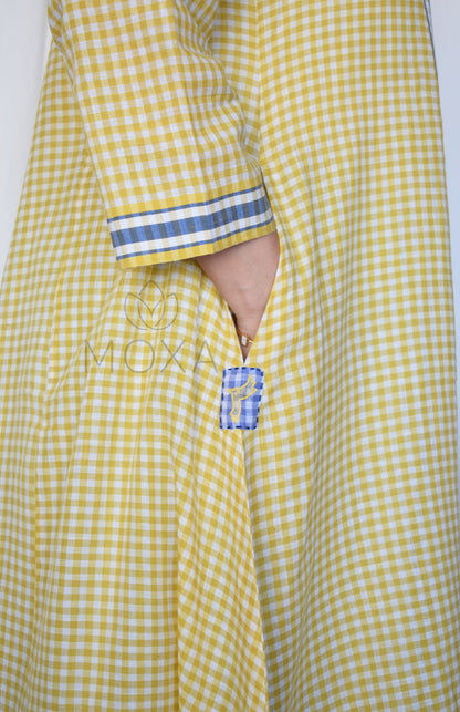 Daisy Yellow Bias Panelled Kurta in Handloom Checks with slip