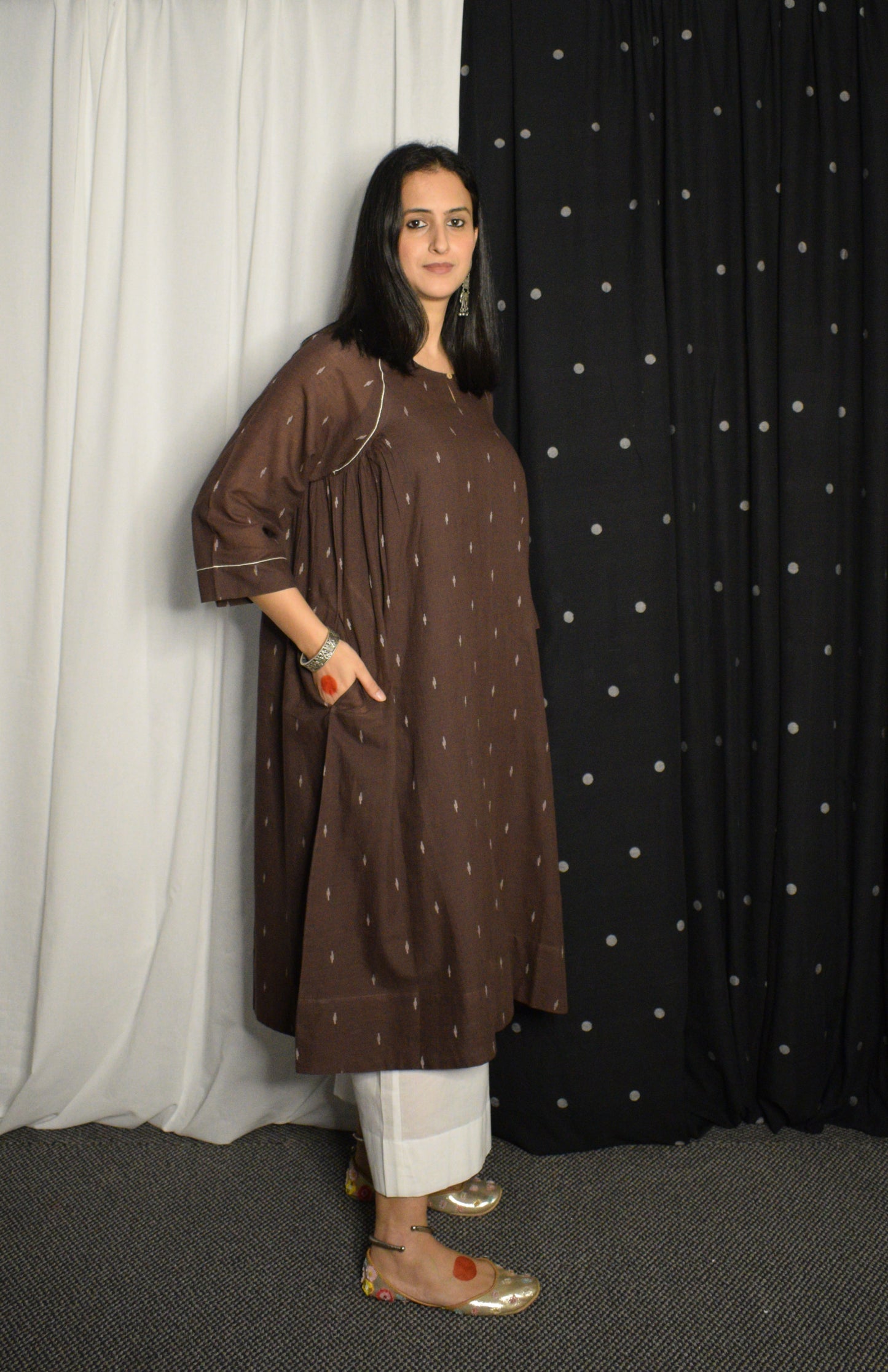 Brown Jamdani kurta with side gathers